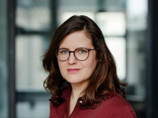 Sinnvolle Einteilung oder Ablenkungsdebatte - Ein Gespräch mit Sarah Häuser (foodwatch) über "hochverarbeitete Lebensmittel"